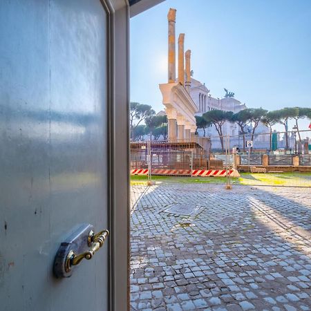 Elegant And Luxury Apartment @Altare Della Patria روما المظهر الخارجي الصورة